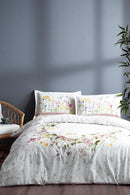 ÖZDILEK JARDIN DE FLOR Parure de lit renforcé 2 personnes ÖZDILEK BEYAZ JARDIN DE FLOR Çift kişilik ranforce nevresim takımı ÖZDILEK JARDIN DE FLOR Ranforce Bettbezug-Set doppelt 2 Person