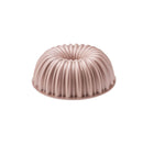 KARACA CAKE PRO Moule en fonte rose-gold KARACA CAKE PRO Dilimli Rosegold döküm kek kalıbı KARACA CAKE PRO Rosegold Gusseiserne kuchenform mit ensätzen
